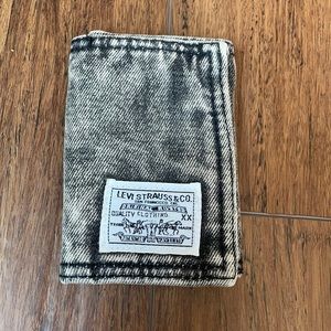 Levi’s denim wallet
